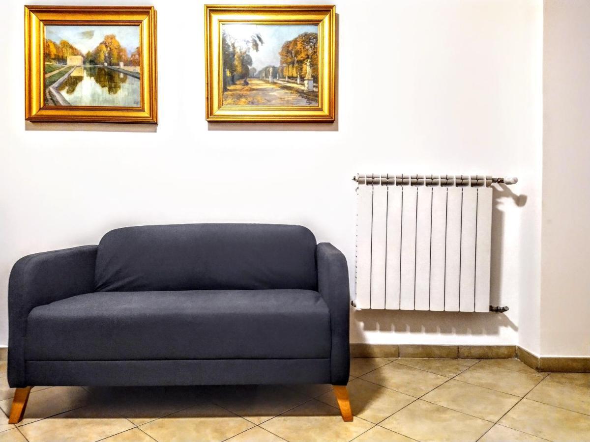 Nikhouse Alloggio in famiglia *